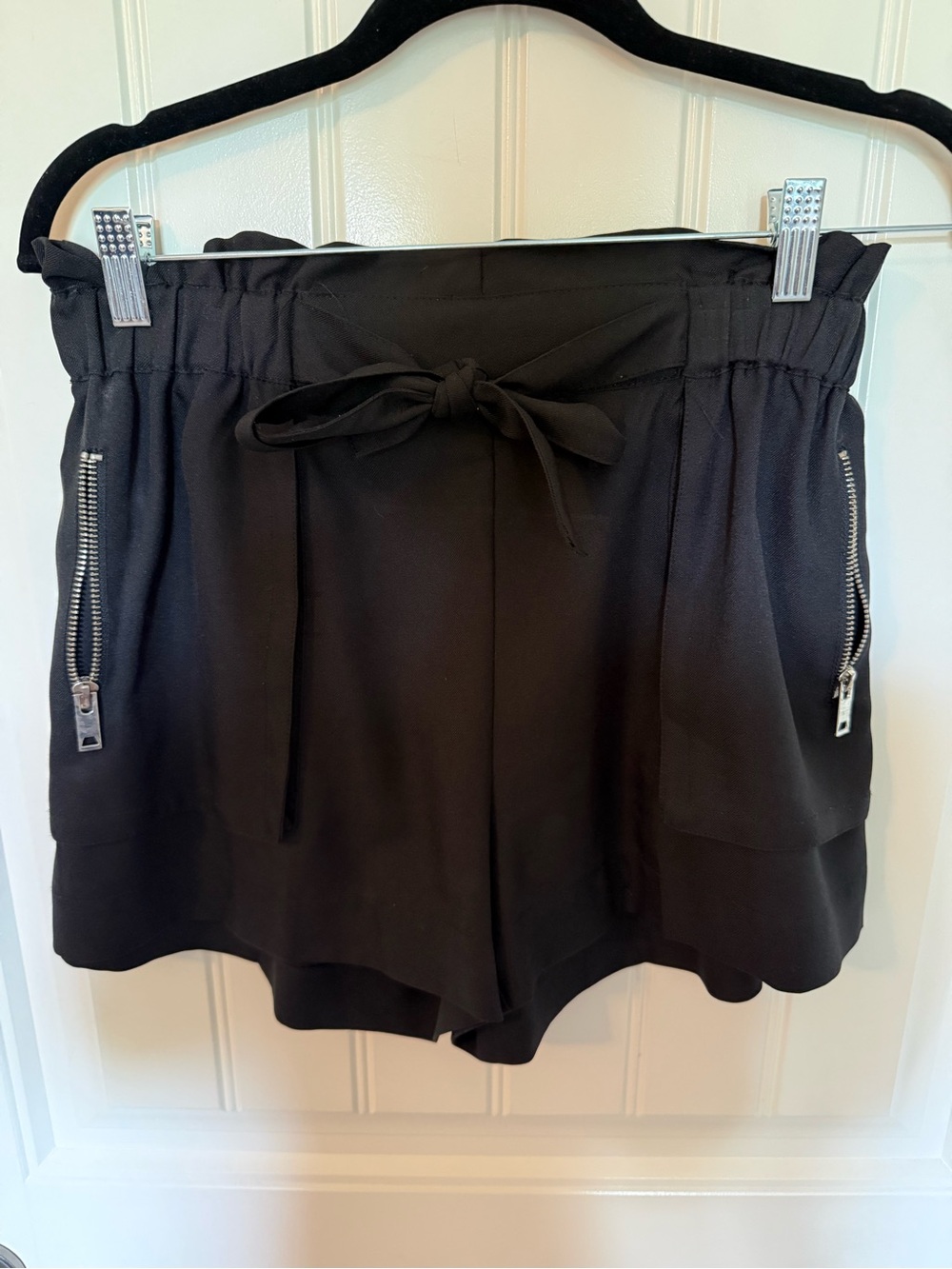 Alya Black High-Waist Drawstring Shorts with Zip Pockets